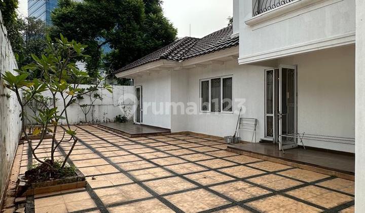 Rumah Mewah Bagus, Kamar Tidur Utama Di Lantai 1 Foresta Bsd City