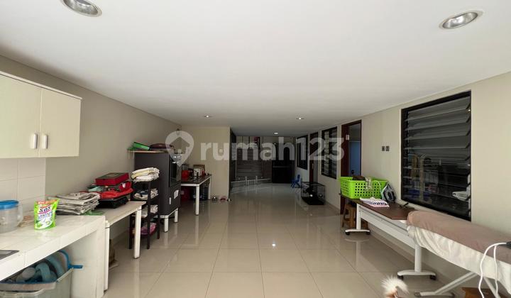 Rumah Mewah Boulevard Palem Raya Karawaci, Full Marmer, Private Pool 2