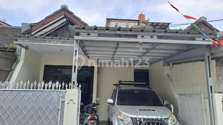 Disewakan Rumah Siap Huni, Bersih dan Terawat di Taman Cibaduyut Indah Disewakan Rumah Siap Huni, Bersih dan Terawat di Taman Cibaduyut Indah