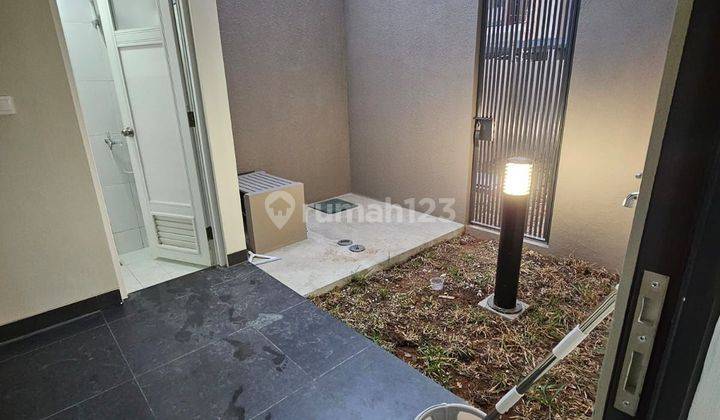 Rumah Baru sangat istimewa di Podomoro park 2