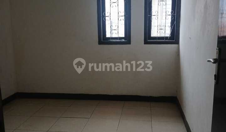 Disewakan Rumah Di Kembar Regol 2