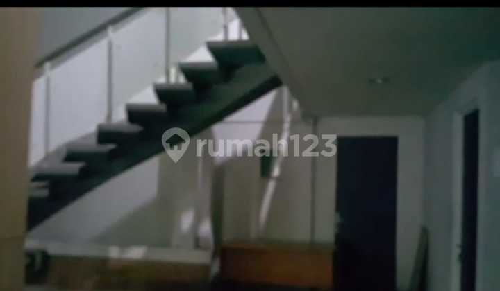 Dijual/Disewakan Rumah Usaha Lt 1500M di Mainroad Sutami