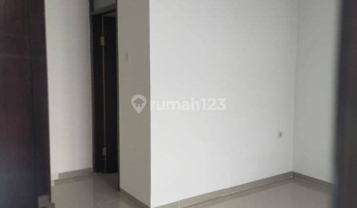 Dijual Rumah Baru 2 Lantai Di Kopo Permai 3 2