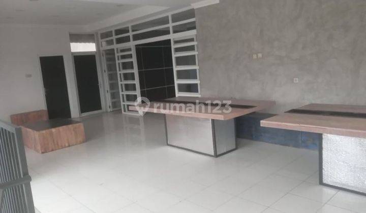 Dijual Ruang Usaha Bagus Jalan Jakarta 1