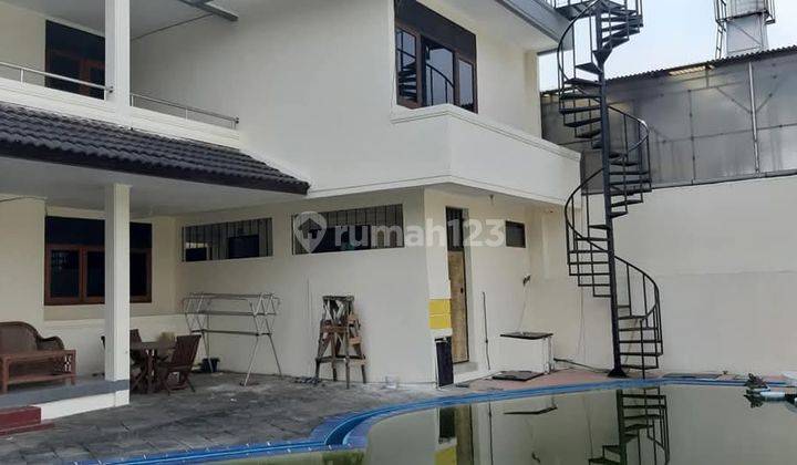 Dijual Cepaaattt Murah!!!rumah Bagus Lt 610 Mtr, Plus Kolam Renang 1