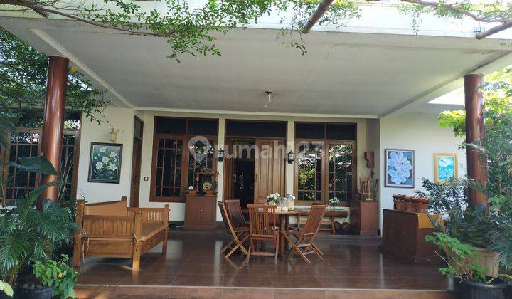 Dijual Rumah Bagus, Megah Dan Istimewa di Sayap buah batu 2