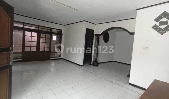 Disewakan Rumah Lt 283 Mtr Siap Huni Kopo Permai 2