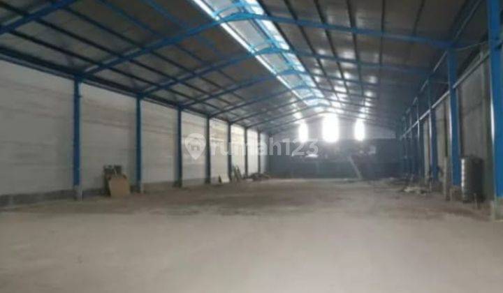 Gudang 2050 m² di Mainroad holis-cibolerang, Holis Cigondewah 2