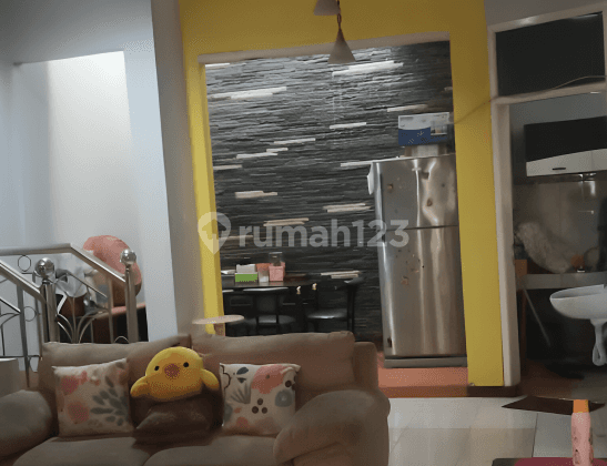 Dijual Murah Rumah Tingkat SHM Luas 112 Babatan Pilang Surabaya 2