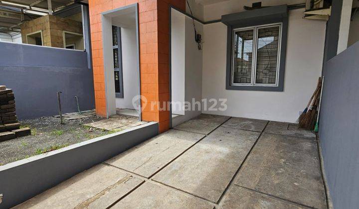 Rumah Dijual Komplek Kavling Dirjen Perkebunan Palem Semi 1