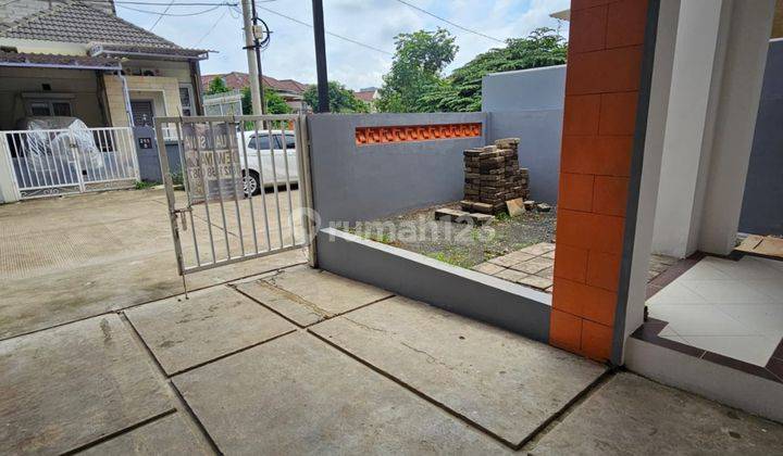 Rumah Dijual Komplek Kavling Dirjen Perkebunan Palem Semi 2