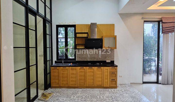 Dijual Rumah Dua Lantai Posisi Hoek Golden Park 2 2