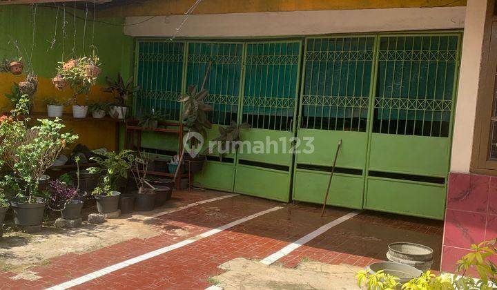 garasi/carport rumah dijual posisi hoek perumnas