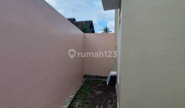 Jakal Km. 13, Dekat Kampus Uii Jogja, Rumah di Jalan Kaliurang 2