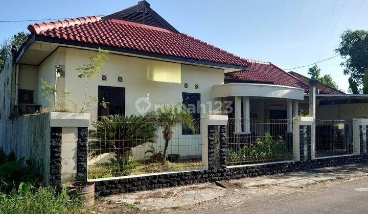 Dekat Sch Mall Jl. Magelang, Rumah Dijual 2 Lantai Jogja 1