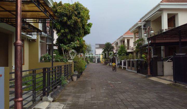 Dijual Rumah Tingkat 2, Kaliurang Km.6, Dekat Kampus Ugm, Pogung 2