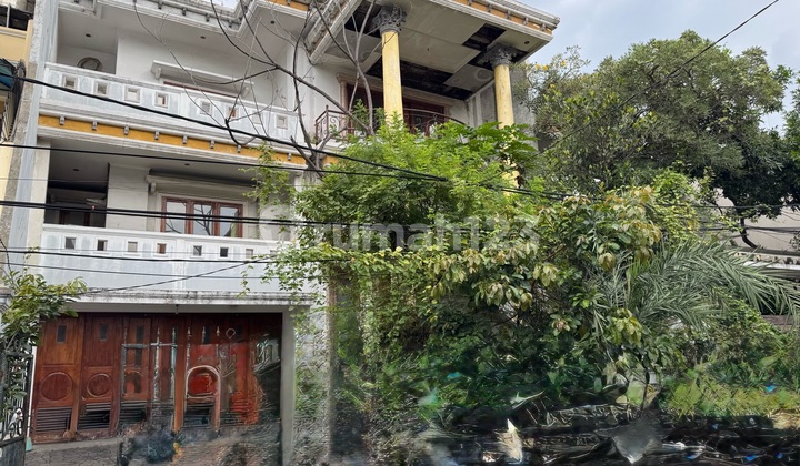 Affordable 4-Story House