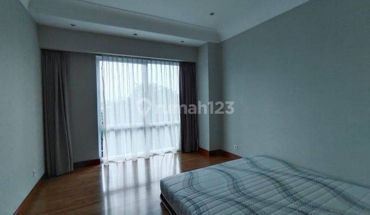 Pakubuwono residences 3+1 bedrooms for rent 2