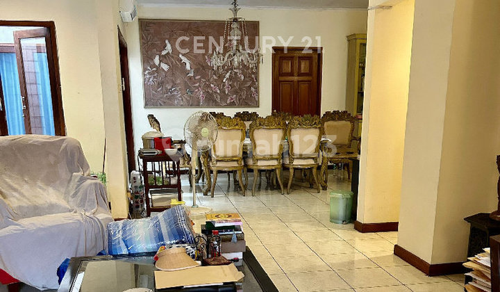 HOUSE in Pondok Indah area For Sale Without Furniture Near MALL
