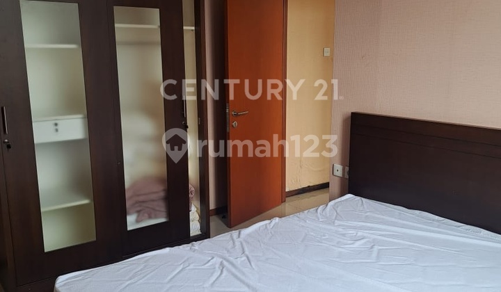 Sudirman Park 2 Bedrooms Furnished Middle Level