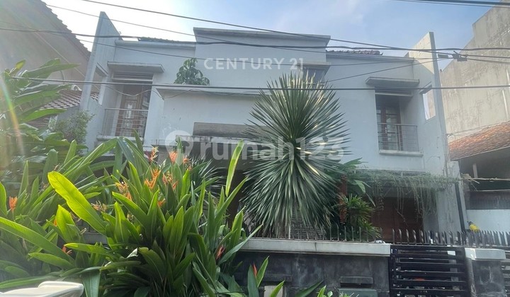 Dijual Rumah 2 Lantai Di Gandaria Jakarta Selatan 6 KT 