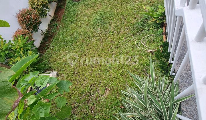 Strategic House With Private Pool and Five Bedrooms Modern Look SCBD Strategic House With Private Pool and Five Bedrooms Modern Look SCBD