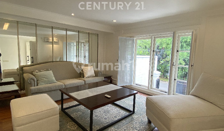 Luxury House in a Quiet and Premium Environment, Pondok Indah 2