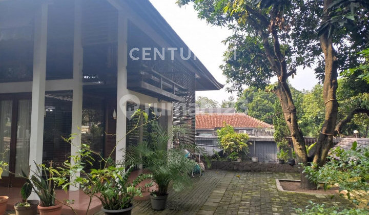Dijual Rumah  3 Lantai Di Cipete Jakarta Selatan 2