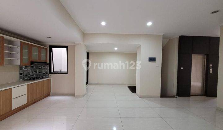 Jual Rumah Lux Setrasari Kulon Bandung 2