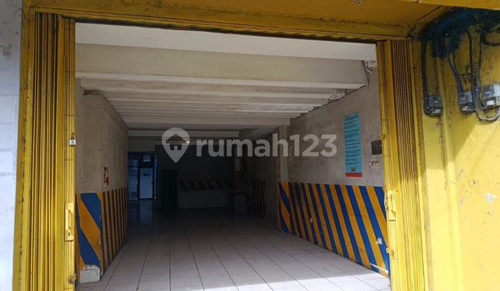 Rental of Shop Houses on Main Road, Cimahi... Available for Rent by Floor