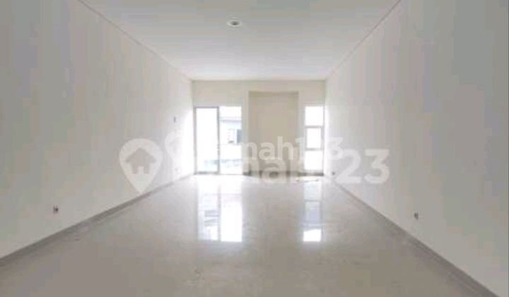 Sell Good Shophouse Ready to Occupy Setrsari Mall Bandung Sell Good Shophouse Ready to Occupy Setrsari Mall Bandung