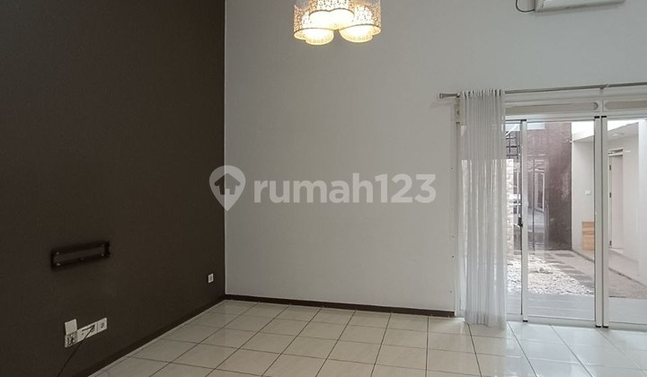 Jual Rumah Semi Furnish Tatar Purbasari K B P Bandung