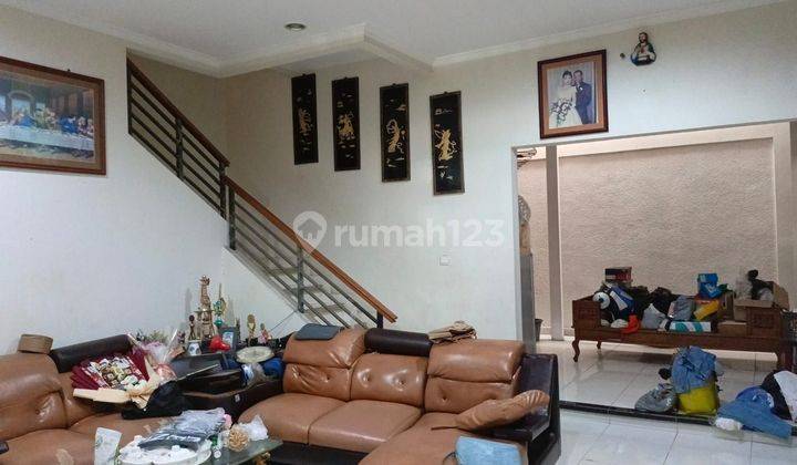 Rumah 2 lantai bagus siap huni cluster Starling Sumarecon Gading Serpong 2