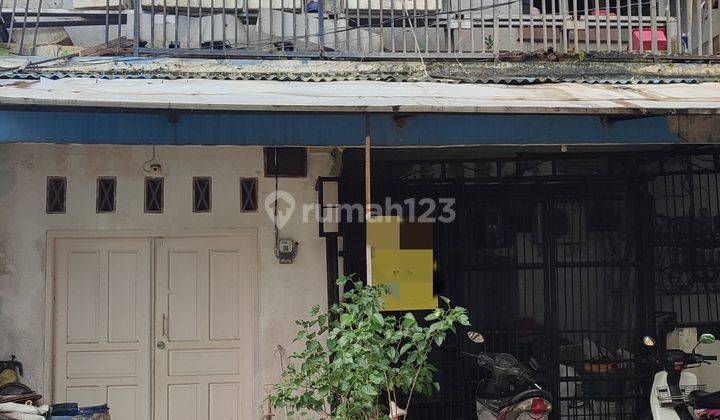 Rumah kost 2 lantai full strategis sektor 1 Gading Serpong 1