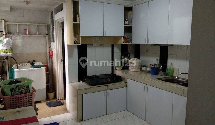 Rumah kost 3 lantai Taman Diponegoro Lippo Karawaci 2