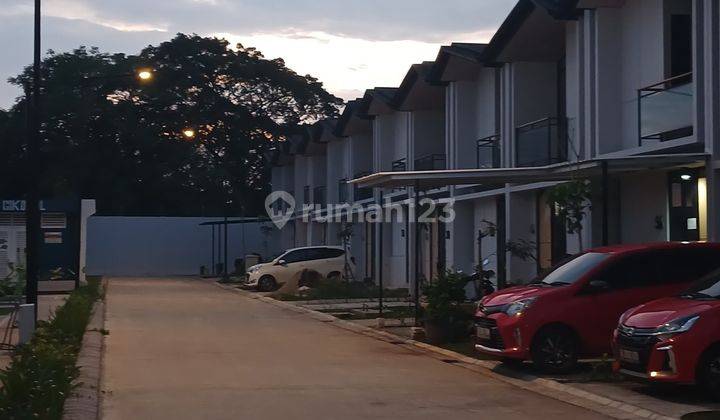 Rumah minimalis 2 lantai Cendana Icon Lippo Karawaci 2