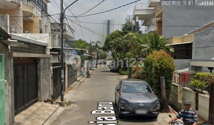 Beautiful 2-Story House on Jl Asia Baru Duri Kepa 2