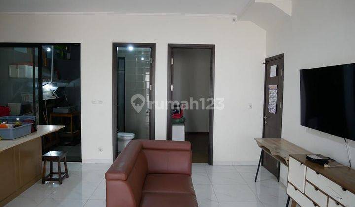 Rumah 2 Lantai Bagus Suvarna Sutera Flavio Tangerang 2