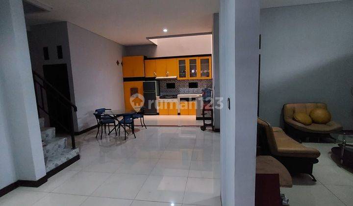 Rumah 2 Lantai Bagusss Siap Huni Kemayoran Jakarta Pusat 2