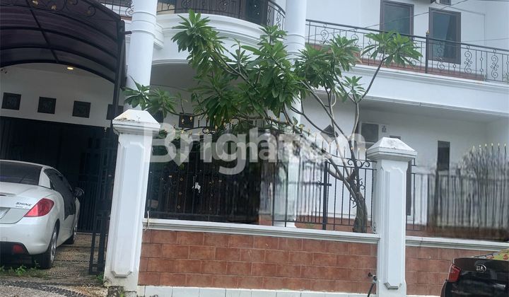 RUMAH HOOK CHRYSANT 1