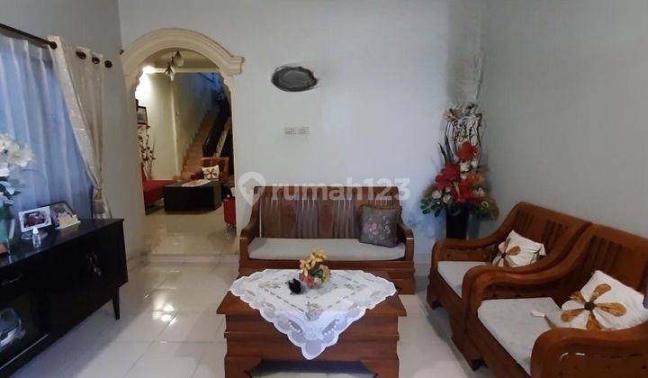 Rumah Tengah Kota Rantepao 2