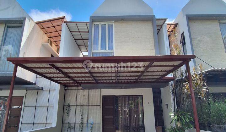 Rumah Bagus Semi Furnished Dekat MRT Di Rempoa 1