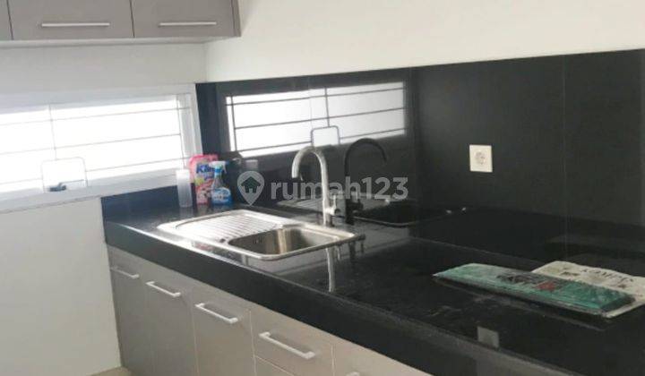 Rumah Kontrakan Semi Furnished Dekat Pintu Tol Di Bintaro 2