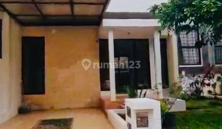 Rumah Kontrakan Semi Furnished Dekat Pintu Tol di Bintaro 1