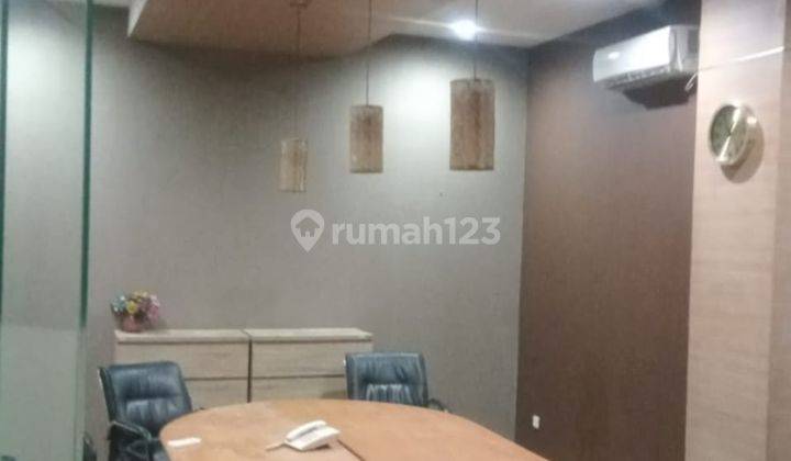 Ruko Hadap Jalan Semi Furnished Dekat Mall Di Bintaro 2