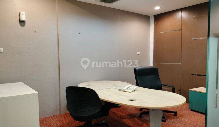 Ruko Hadap Jalan Semi Furnished Dekat Mall Di Bintaro 2