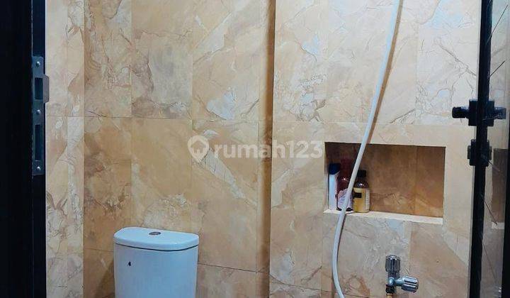 Rumah Turun Harga Semi Furnished Dekat Stasiun Mrt Di Rempoa 2