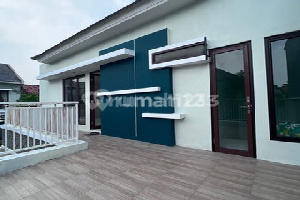 Comfortable House in Strategic Location Near Toll Gate in Bintaro
