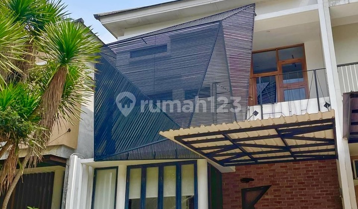 Rumah Bagus Siap Huni Dekat Pintu Tol di Bintaro