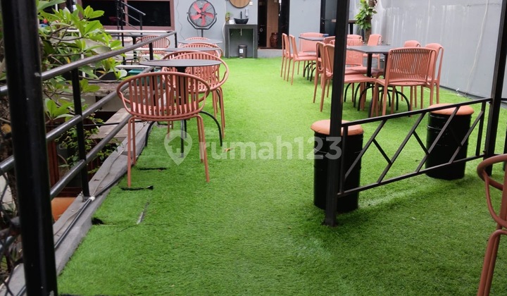 Dijual rumah bagus di kemang 1000m2 lokasi strategis, 2 lantai, sangat nyaman, kode jv, ah 2